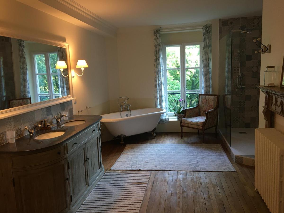 Chateau De Corcelle - Chambres Et Table D'Hotes Chatenoy-le-Royal Екстериор снимка